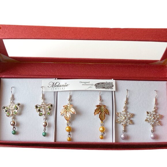 3 Pairs of Dangle Earrings, Butterflies, Leafs, Snowflakes - Picture 7 of 16